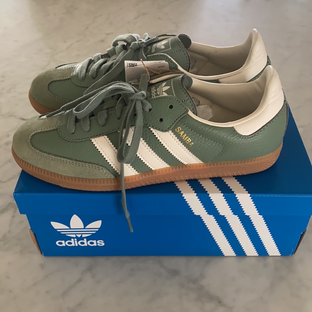 Nwts Adidas Sambas Og Womens Silgrn/Cwhite/Gum